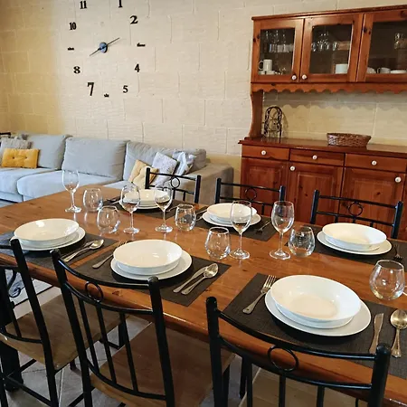 Couette-café Tal-bir By Na In-Nadur